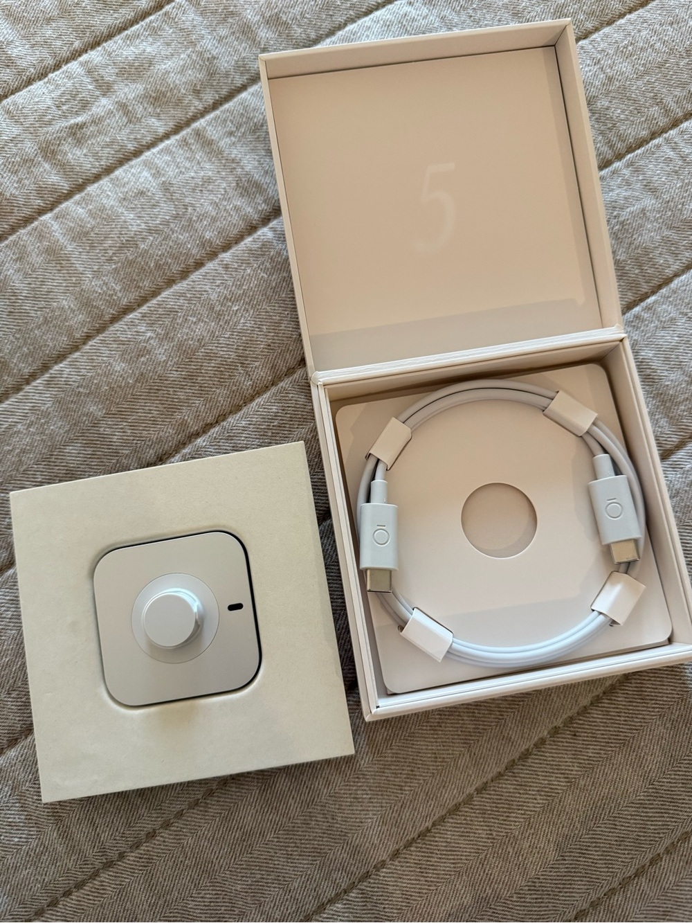 Oura ring 5 charger size 8